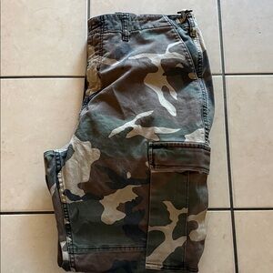 Good American Camouflage Track Pants